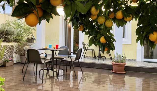 Private Garden Retreat in Historic Lisbon