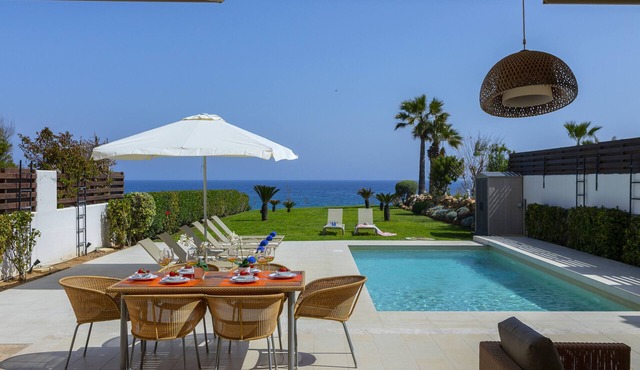 Protaras Beachfront Villa Pietra in Protaras