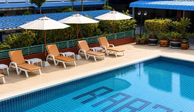 Rabbit Mansion Patong Hotel