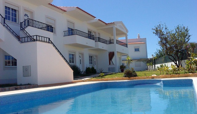 RC - Pata Residence! Fantastic apartment, 5 min. Falésia beach and center!I