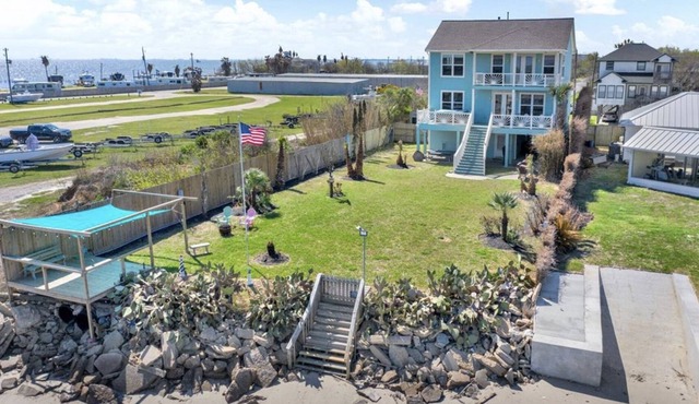 Retreat at Eagle Point! in San Leon