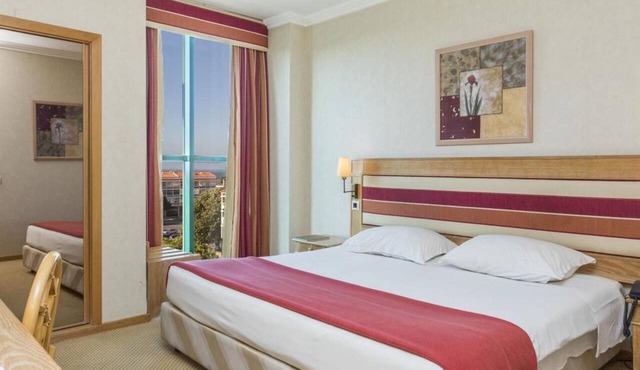 Riviera Hotel Carcavelos in Cascais