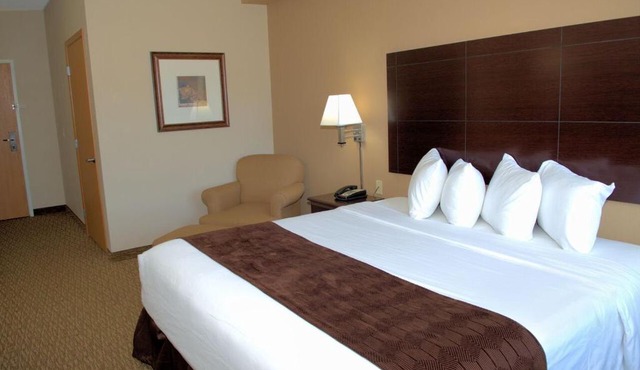 Rock Island Inn & Suites in Atlantic