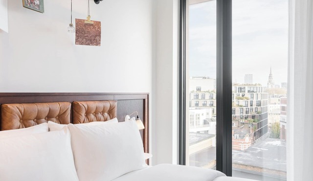 Ruby Stella Hotel London by IHG in London