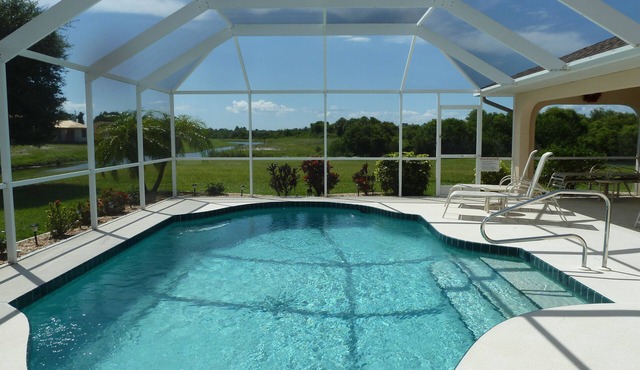 South West Facing 4-bedroom villa Rotonda West, Overlooking Nature Reserve in Rotonda West