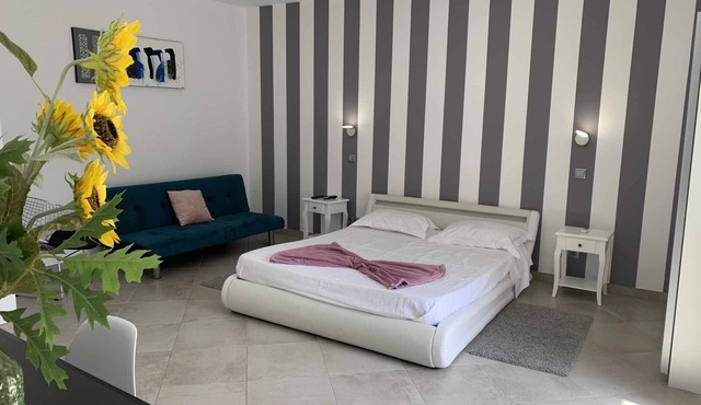 Spa Suite 4: Pool, Jacuzzi & Sauna