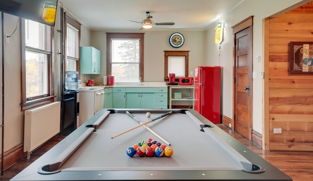 Spacious Home in Ramsay: 9 Smart TVs + Pool Table! in Ramsay