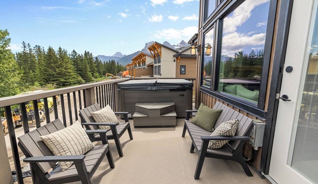 Spring Creek Vacations 4 BR Villa TMV24 in Canmore