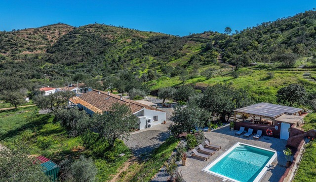 Stunning 4 Bedroom Renovated Farmhouse with Private Pool & Large Gardens
