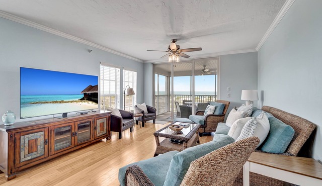 Stunning Villa with spectacular views in an amazing location B1813A+* in Cape Haze