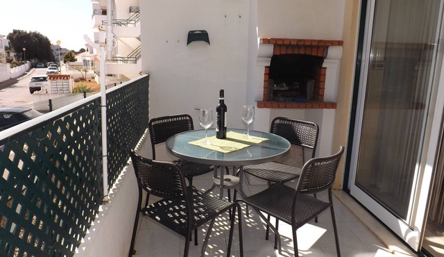 Sunny Bedroom With Aircon, Pool, Beach Nearby - Albufeira