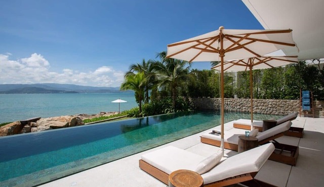 Syrah 3-bedroom Beachfront Villa in Koh Samui
