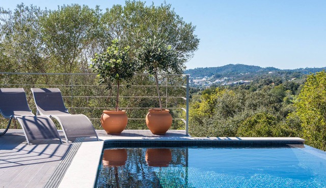 Tasteful class Villa with heated pool and beautiful view.