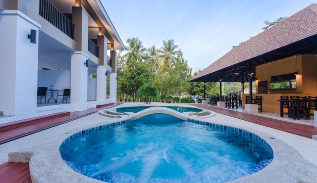 The Retreat Khaolak Resort - SHA Extra Plus