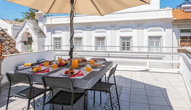 Townhouse with BBQ rooftop in Tavira