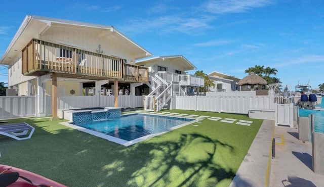 Tropical Therapy in Key Colony Beach
