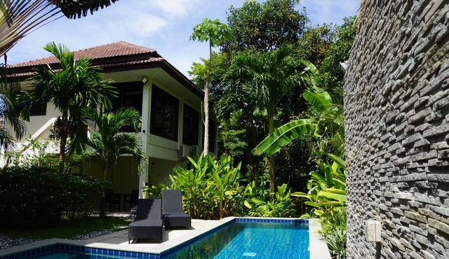 Twin Villas house with swimming pool