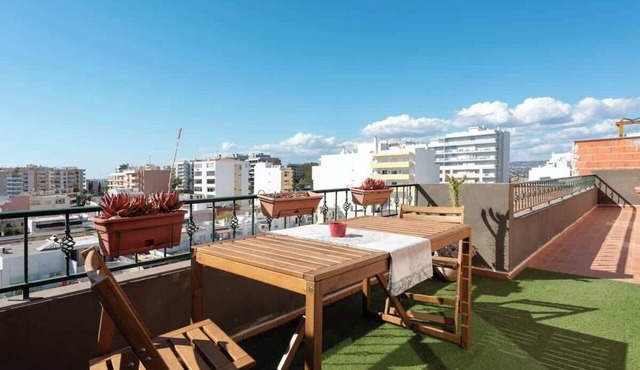 Two Brothers Home 1 - Terrace, Ocean View at City Center