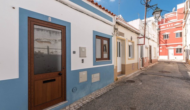 Typical house downtown Alvor