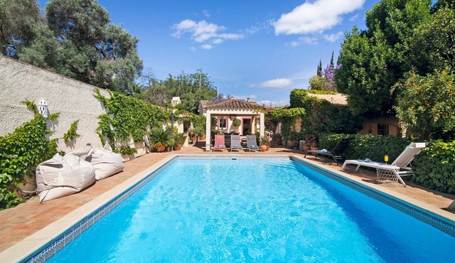 Villa 'Casa Felix' with Private Pool, Private Terrace and Wi-Fi