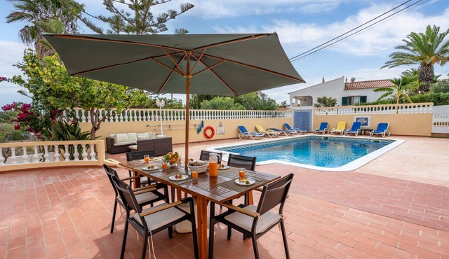Villa das Nogeiras 4 bed private pool pet friendly