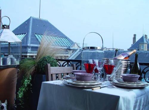 Villa Eiffel in Paris