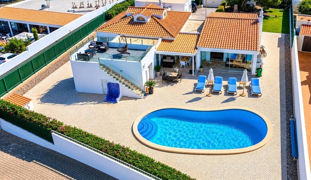 Villa Hipolito, 4-Bedroom, Praia da Galé