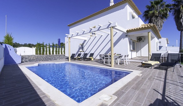 Villa Menina - Private Pool & Barbecue