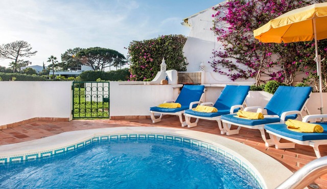 Villa 'Mng Elliott42' with private pool, Wi-Fi and air conditioning