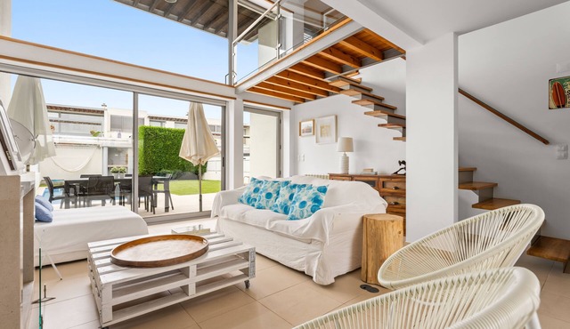Villa Oliveira Beach House in Aldeia do Meco