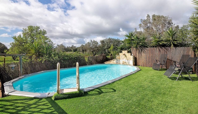 Villa Quinta Do Mocho with Private Pool, Wi-Fi, and Air Conditioning