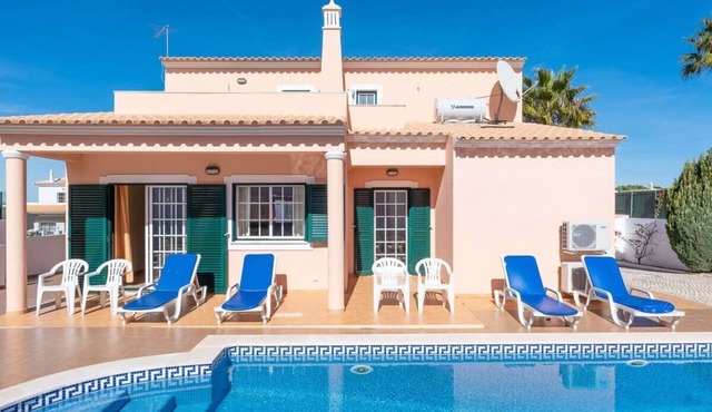 Villa Santa Maria - close to Albufeira old town