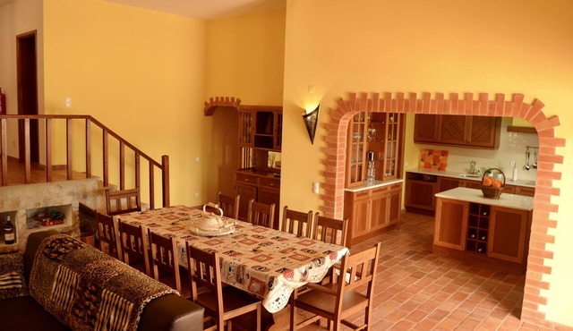 Villa with 4 bedrooms/Pool/Quiet Area/WiFi