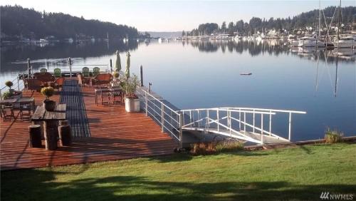 Waterfront Inn in Gig Harbor