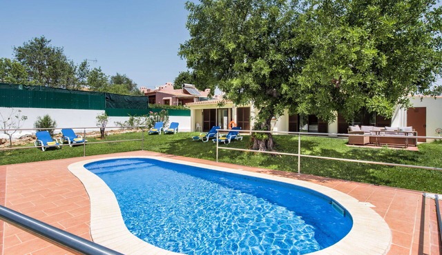 Wonderful private villa for 8 people with A/C, private pool, WIFI, TV and terrace