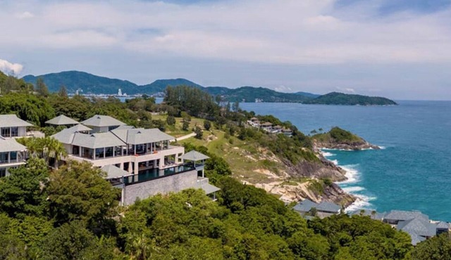 You and Your Family will have a Dream Holiday staying in this 9 bedroom Luxury Phuket Villa 1013