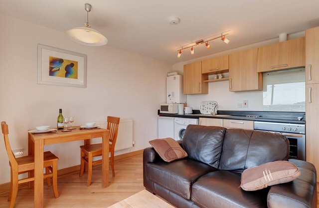 10 Red Rock Apartments in Dawlish Warren