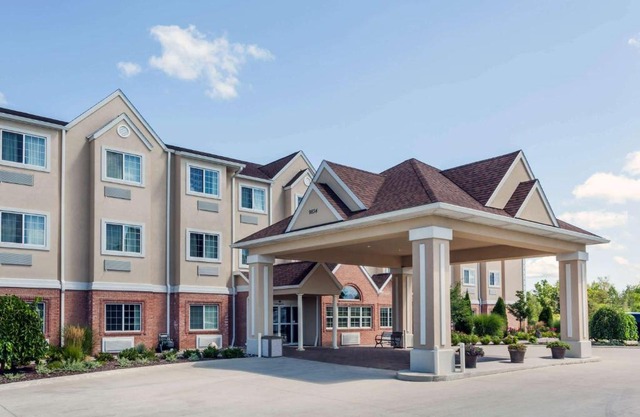 Microtel Inn 