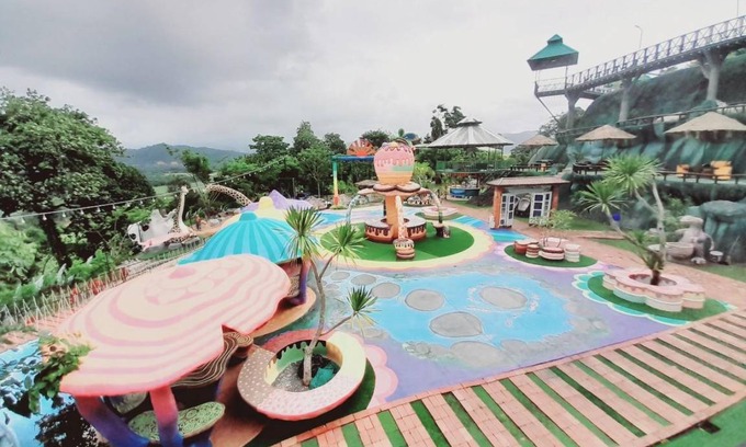 Takua Pa Ski Chalet | 36 m² Chalet ∙ 4 guests