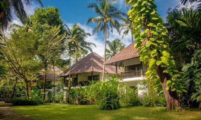 Khao Lak Resort | 43 m² Resort ∙ 127 guests