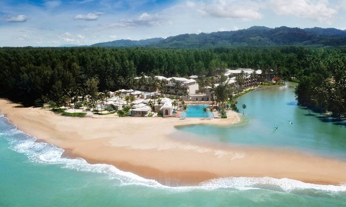 Khuk Khak Beach Resort | 432 m² Resort ∙ 2 bedrooms ∙ 127 guests