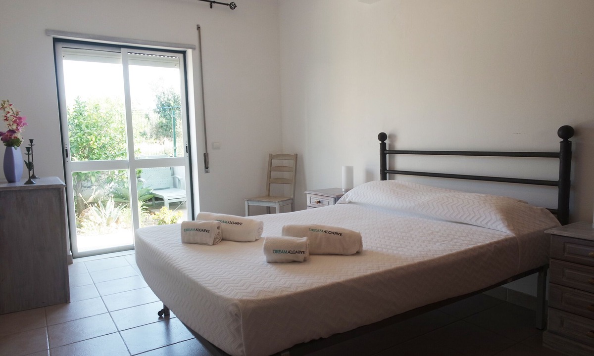 Praia da Rocha Apartment | A39 - Vista Mar Apartment in Praia da Rocha