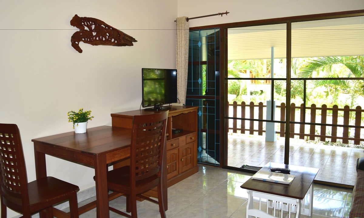 Phongprasan Hotel | Kate House Bangsaphan