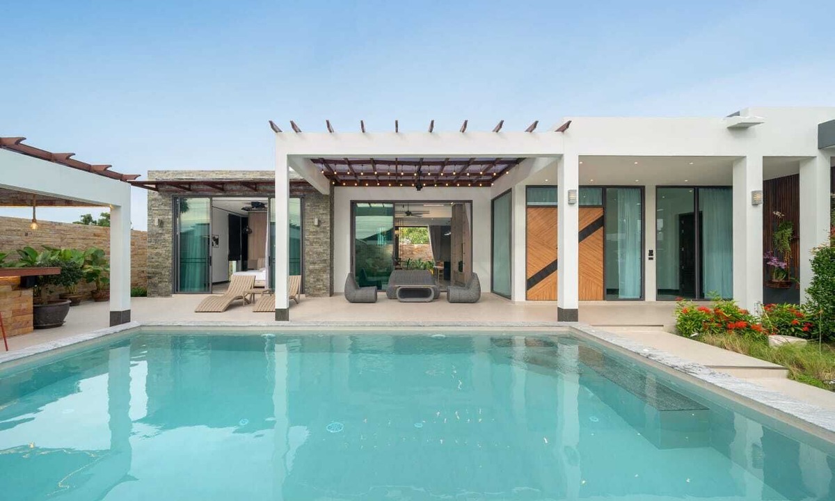 Bang Tao Villa | Baan Don 3 BR Pool Villa near Layan