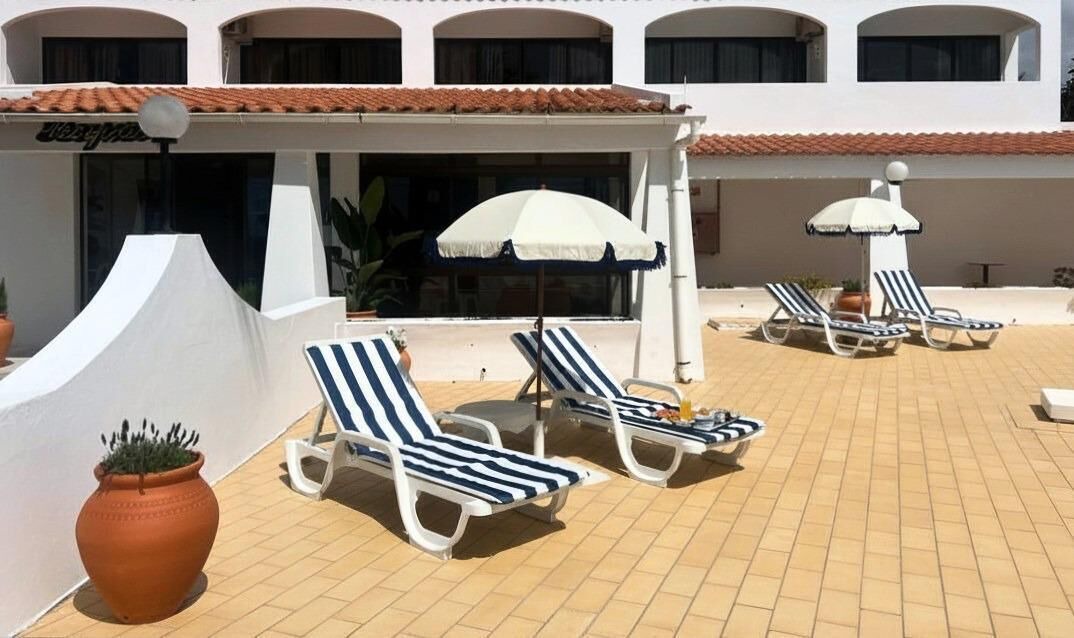 Porches Hotel | Hotel Albergaria Dom Manuel