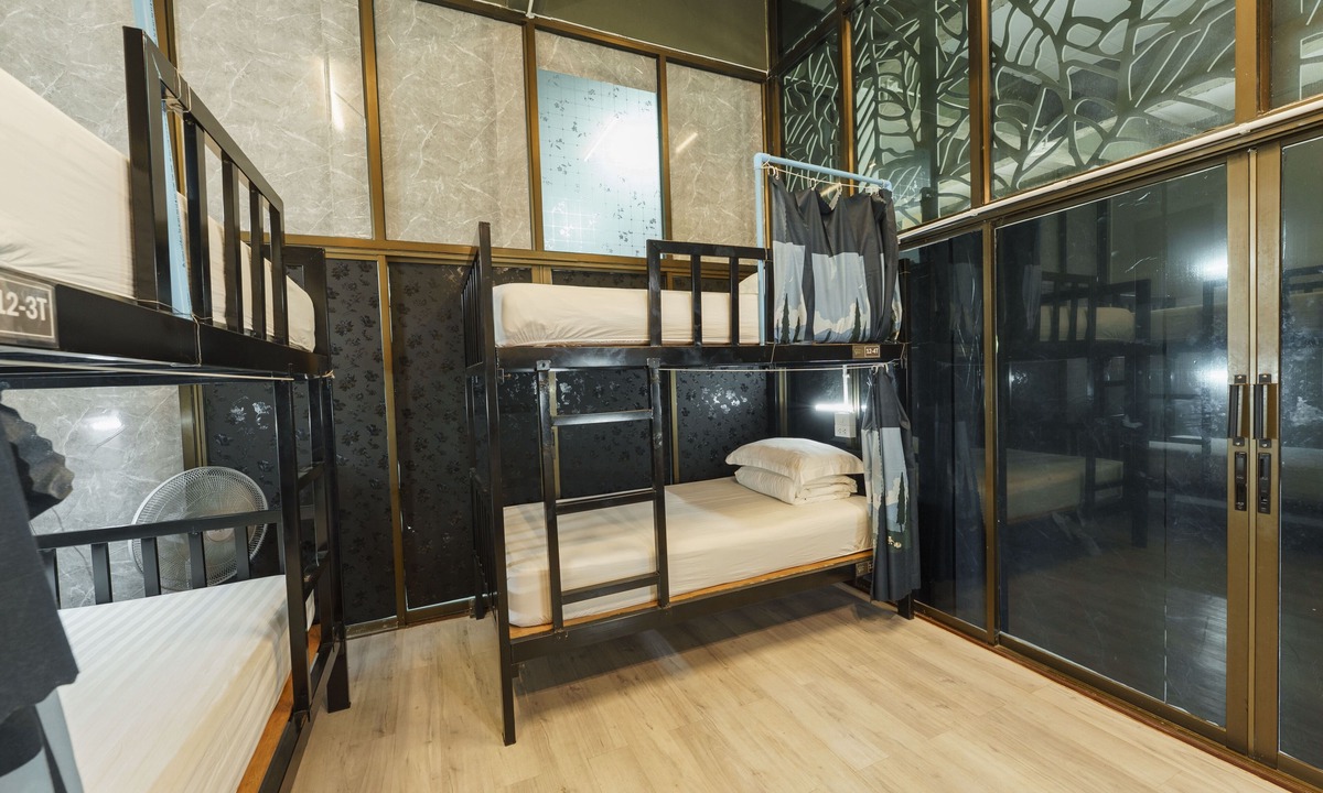 Ban Lo Ti Pa Hostel | Green Gen Hotel Phuket