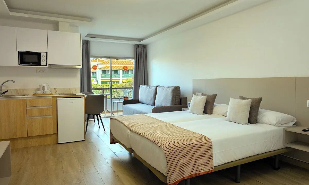 Puerto de la Cruz Hotel | Ocean View Room w/Balcony | Tropical Vibes in Puerto de la Cruz
