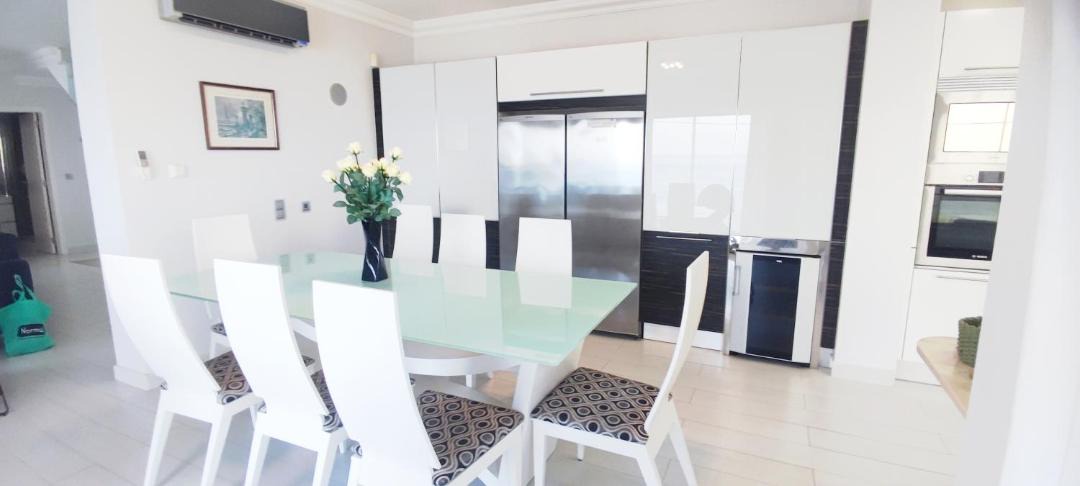 Praia da Luz Villa | Casa do Mar - Luxurious Villa with Swim Spa & sea view