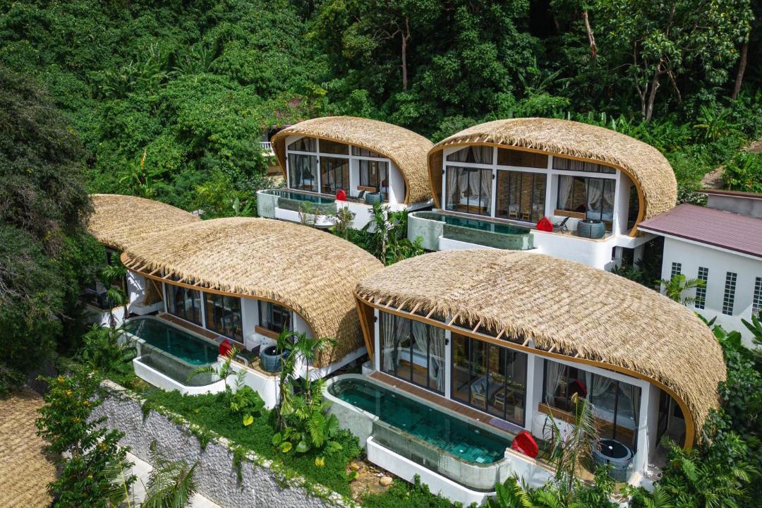 Nanai Road Hotel | Three Monkeys Villas