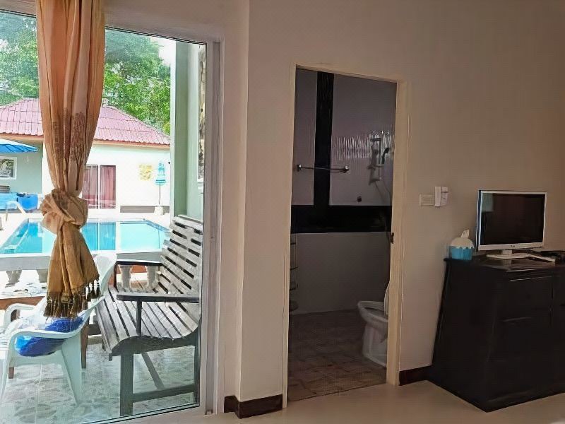 Photo of Livingroom in Khuekkhak